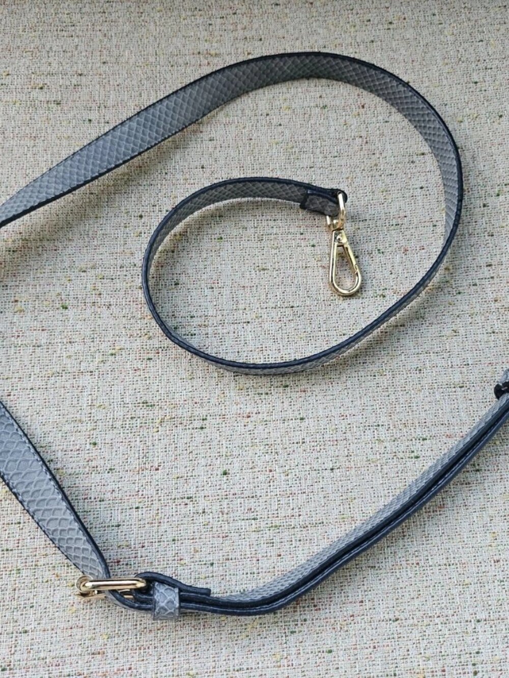 Replacement Strap for Bag Purse Gray Faux Leather Animal Pattern Adjustable - Picture 8 of 10